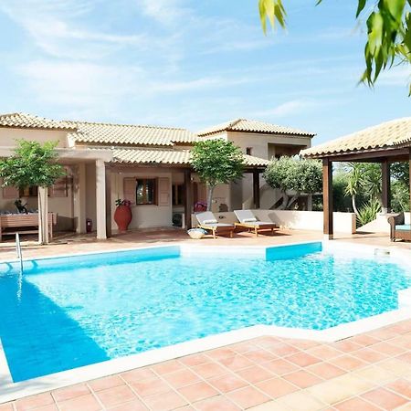White Sand Villa. Spacious Villa With Prive Pool. Agia Pelagia Екстериор снимка