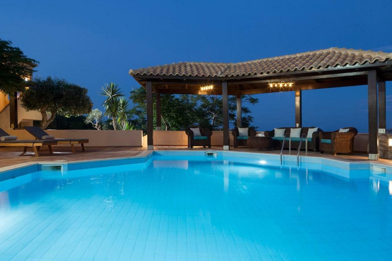 White Sand Villa. Spacious Villa With Prive Pool. Agia Pelagia Екстериор снимка