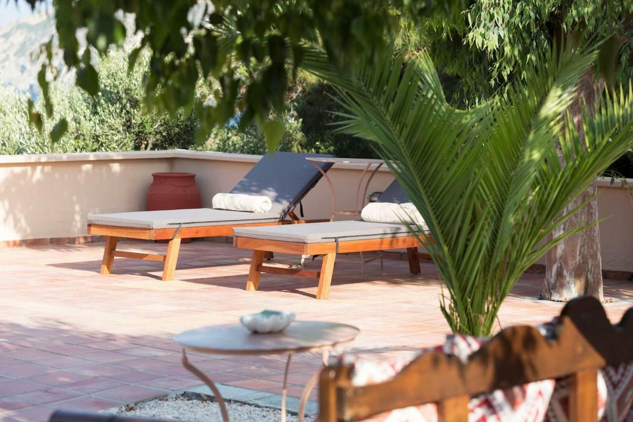 White Sand Villa. Spacious Villa With Prive Pool. Agia Pelagia Екстериор снимка